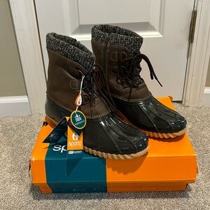 Sporto Nola Rain boots.